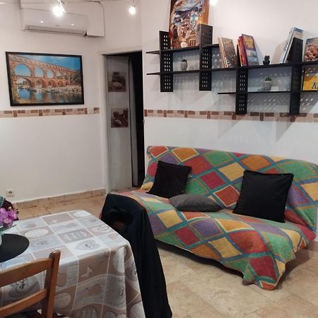 Tres Bel Appartement Cosy Et Chaleureux A Nîmes Kültér fotó