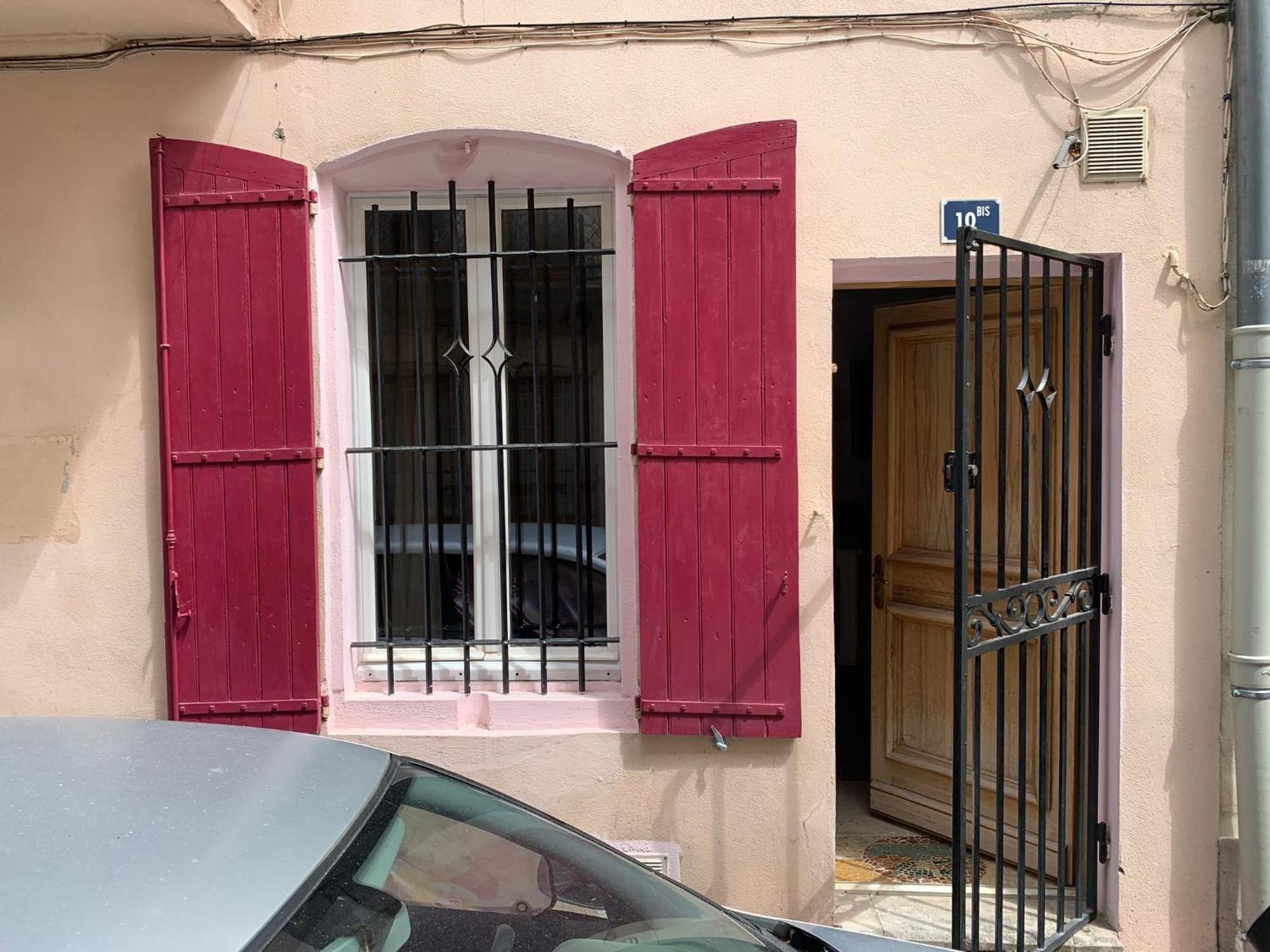 Tres Bel Appartement Cosy Et Chaleureux A Nîmes Kültér fotó